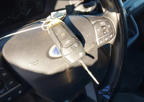 2020 Ford Transit-250 z USA, uszkodzony, nr VIN 1FTBR1C89LKA13862